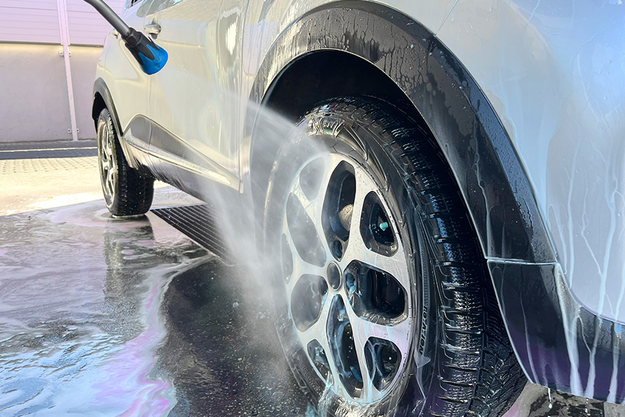 Car wash & pizzeria companies fined up to £75,000 for employing illegal workers