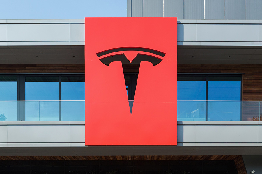 Former HR execs sue Tesla alleging 'constant' racism, cocaine use, & brawls