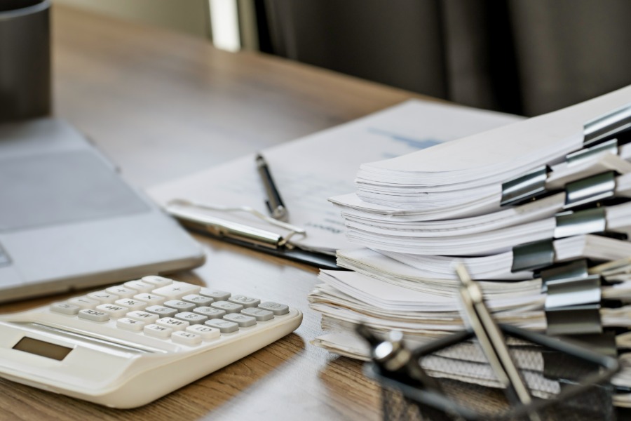 3 in 5 HR pros consider switching careers as workload pressures mount