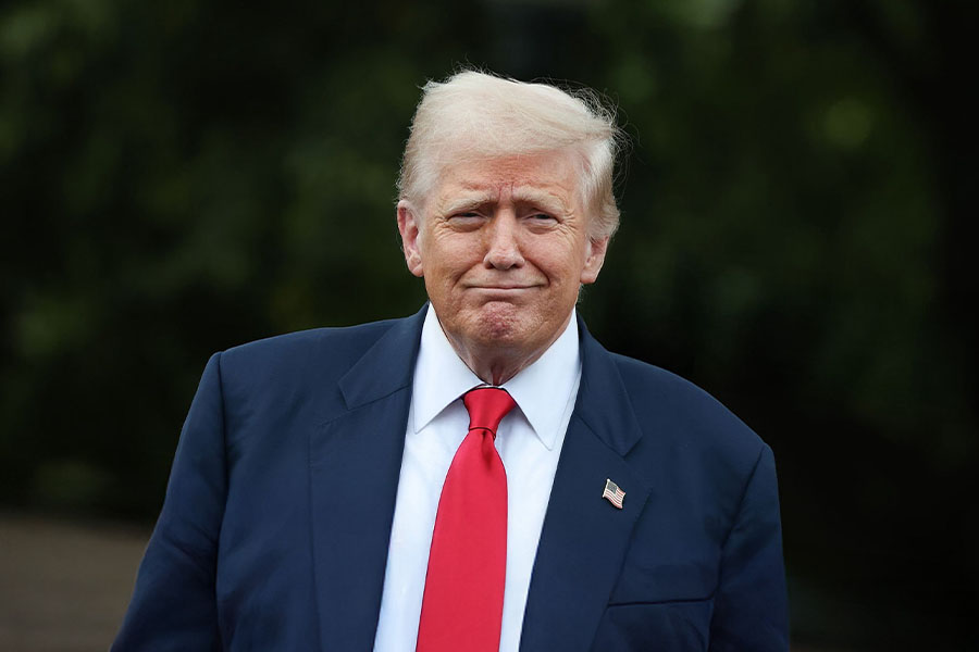 HR teams scramble as Trump springs shock $100,000 H-1B visa fee HR teams scramble as Trump springs shock $100,000 H-1B visa fee