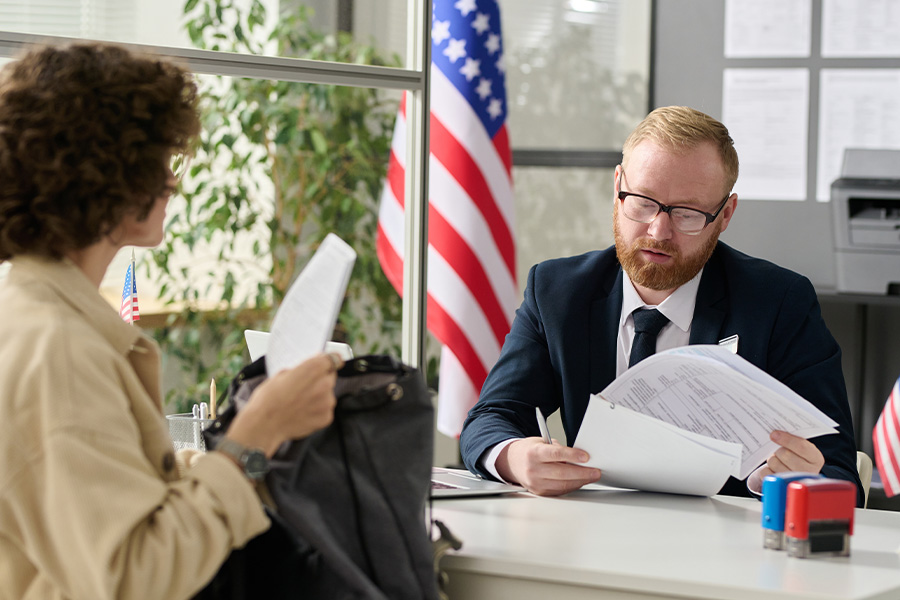 Fed faces pressure as job seekers outnumber job openings