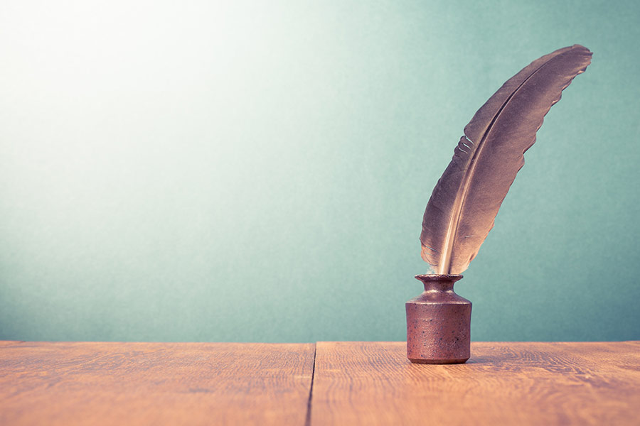 How should HR address outdated annual appraisals?