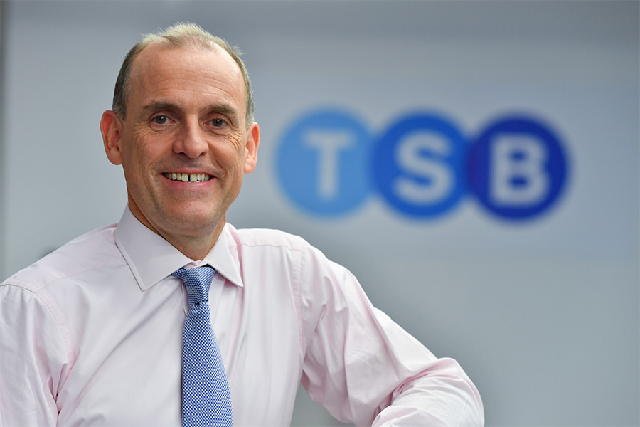 TSB boss misses out on bonus after IT disaster
